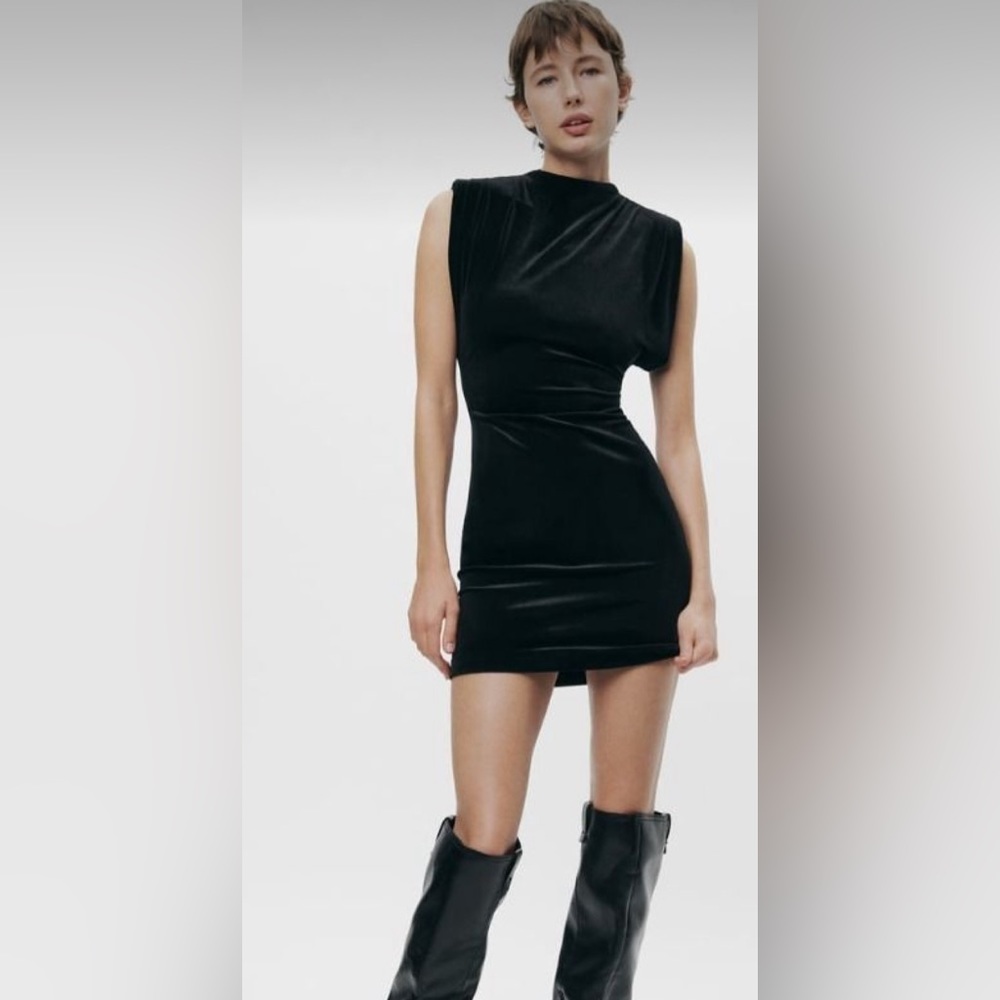 ZARA SHOULDER PAD VELVET DRESS - Picture 5 of 10